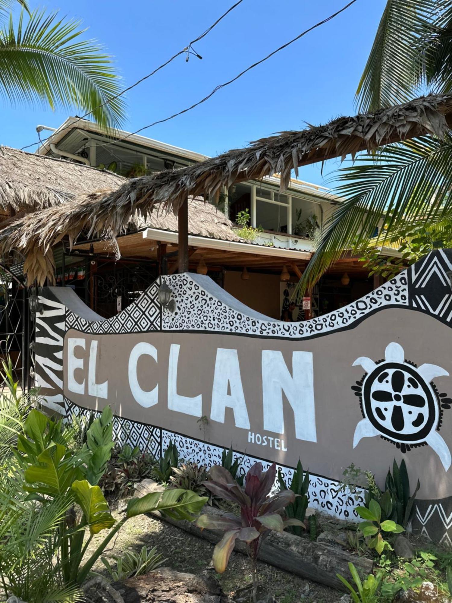 El Clan Hostel Puerto Viejo de Talamanca Ngoại thất bức ảnh
