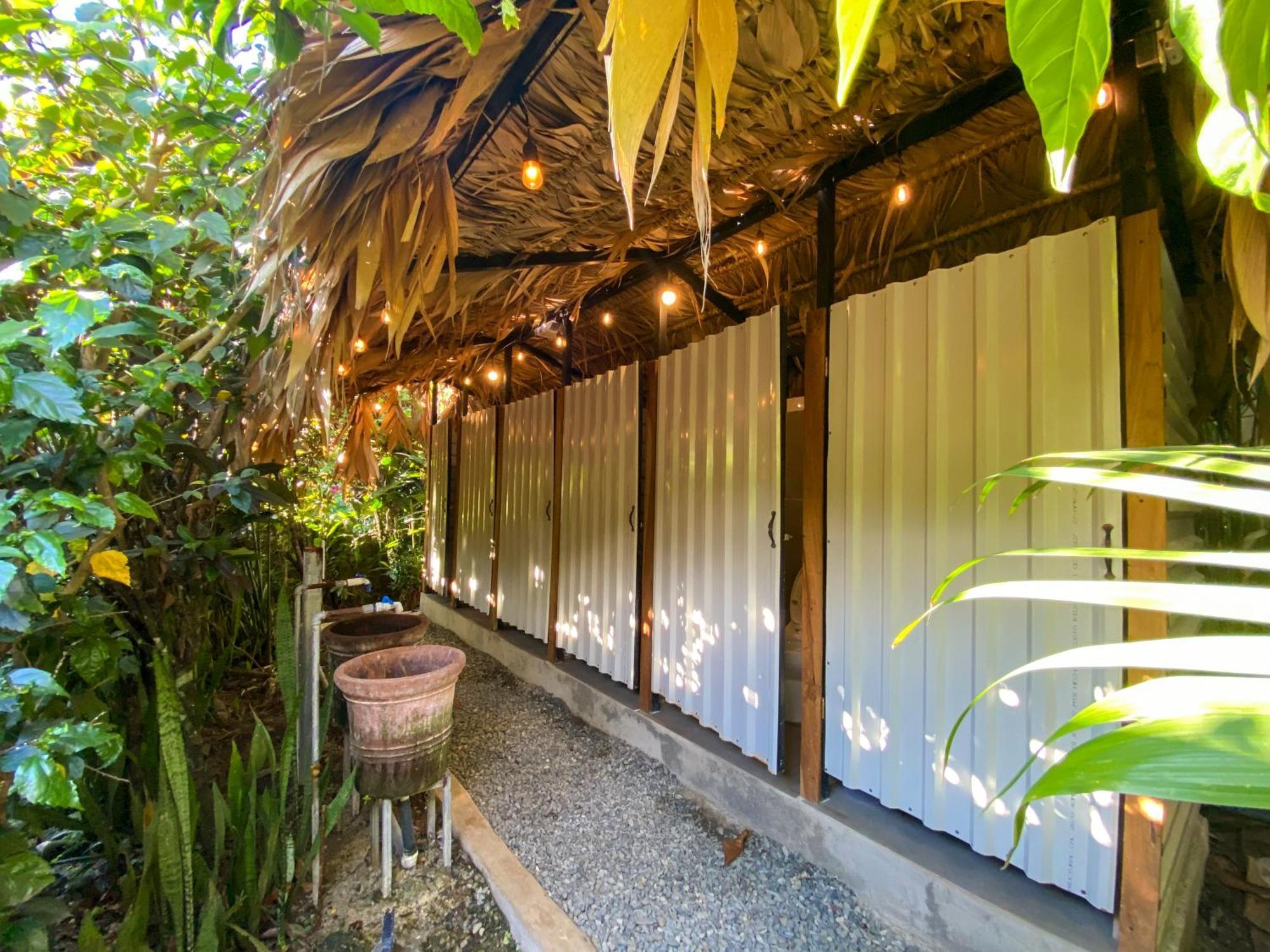 El Clan Hostel Puerto Viejo de Talamanca Ngoại thất bức ảnh