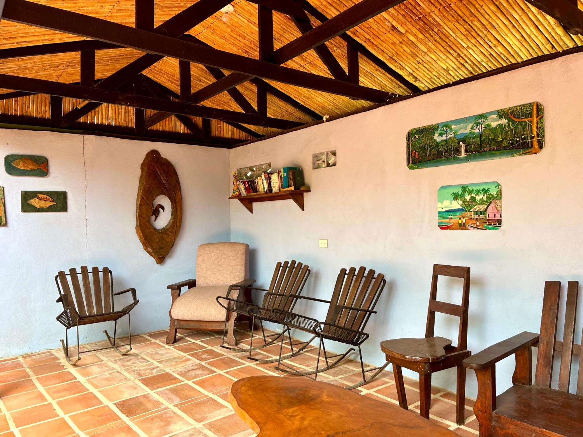 El Clan Hostel Puerto Viejo de Talamanca Ngoại thất bức ảnh