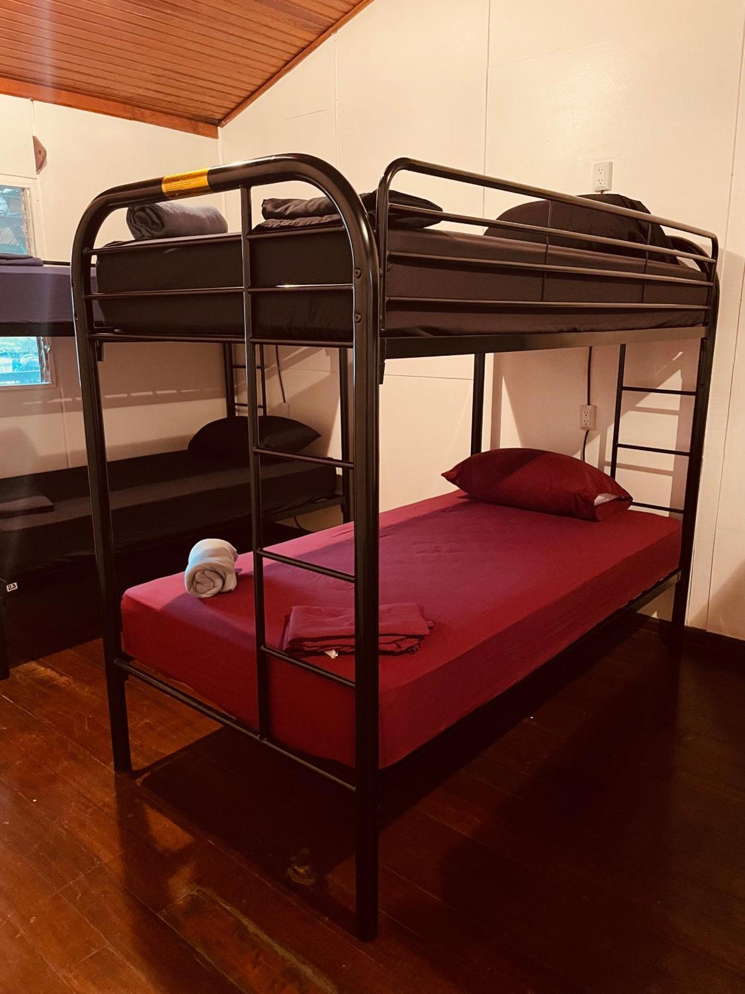 El Clan Hostel Puerto Viejo de Talamanca Ngoại thất bức ảnh