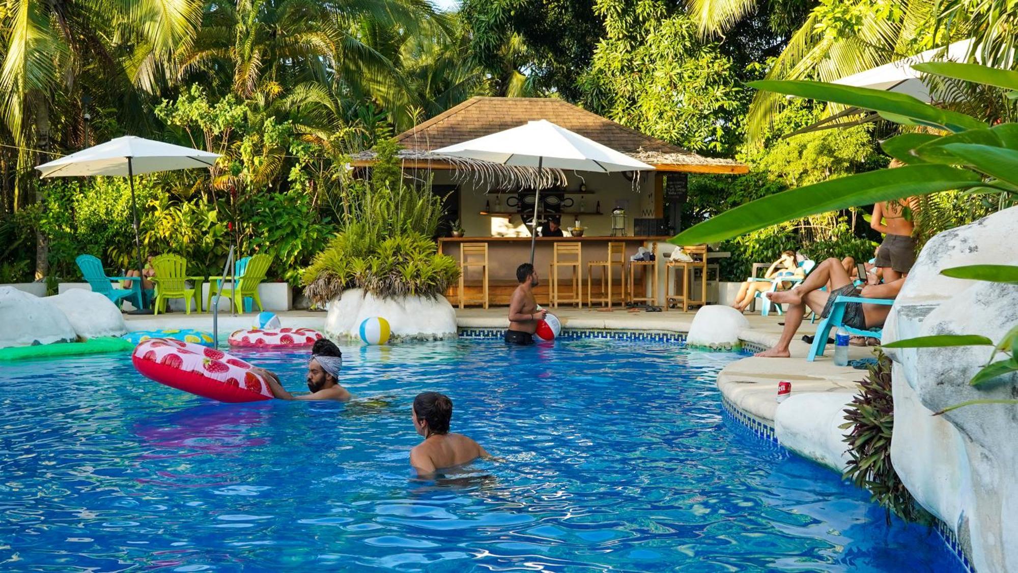 El Clan Hostel Puerto Viejo de Talamanca Ngoại thất bức ảnh